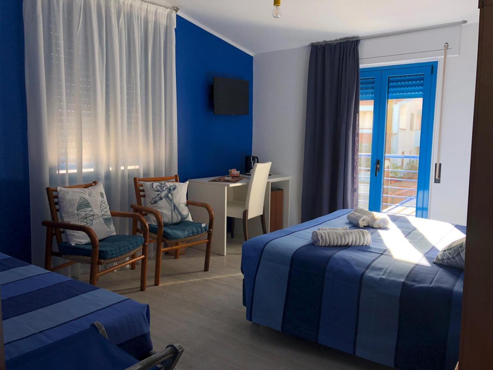 La Favorita Hotel Cala Gonone Bagian luar foto