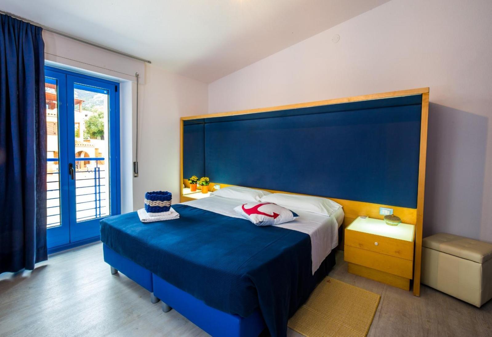 La Favorita Hotel Cala Gonone Bagian luar foto