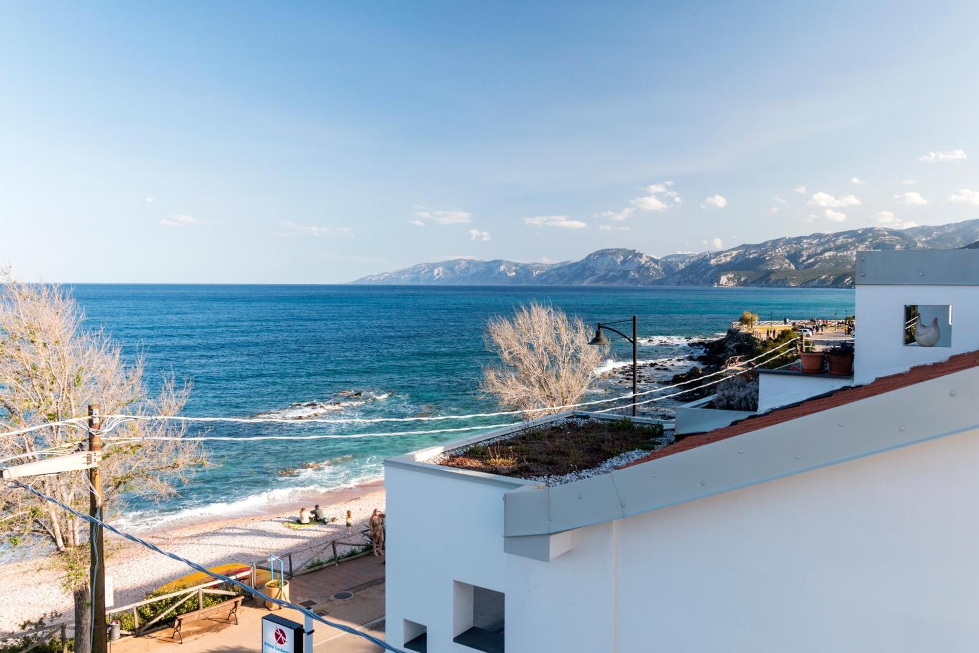 La Favorita Hotel Cala Gonone Bagian luar foto