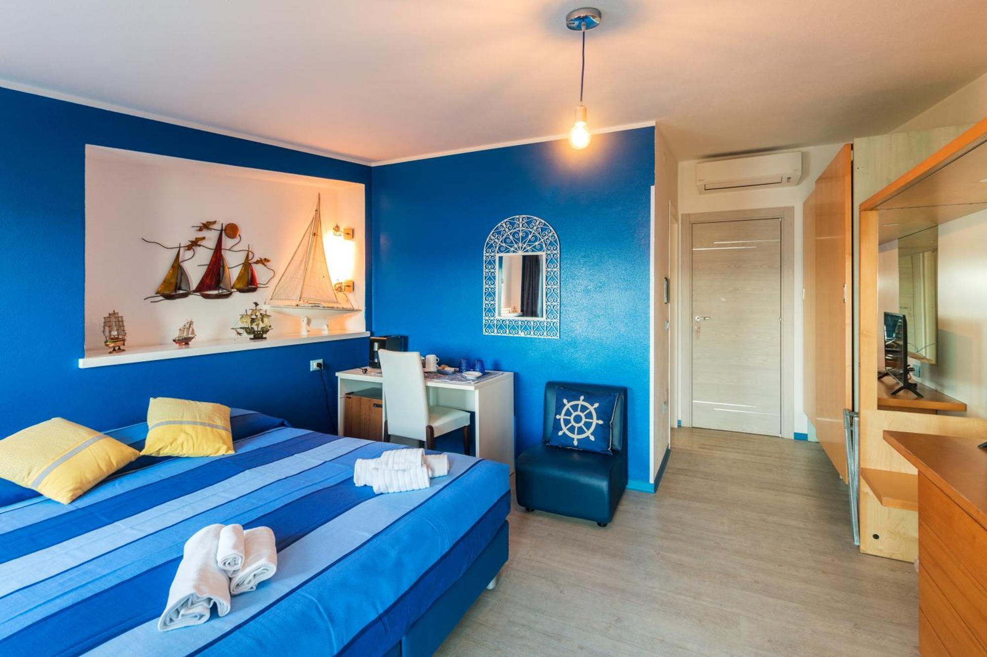 La Favorita Hotel Cala Gonone Bagian luar foto