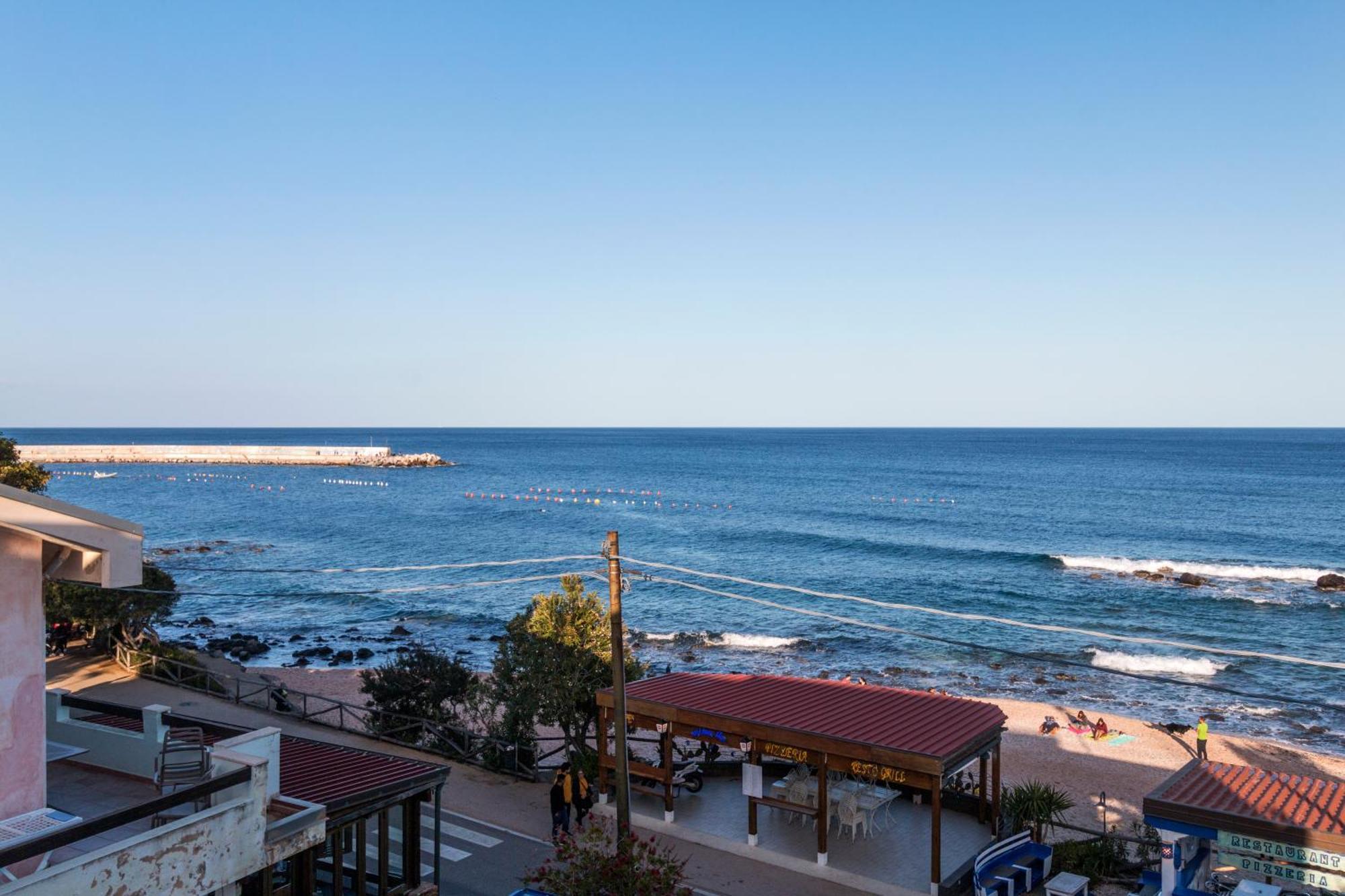 La Favorita Hotel Cala Gonone Bagian luar foto