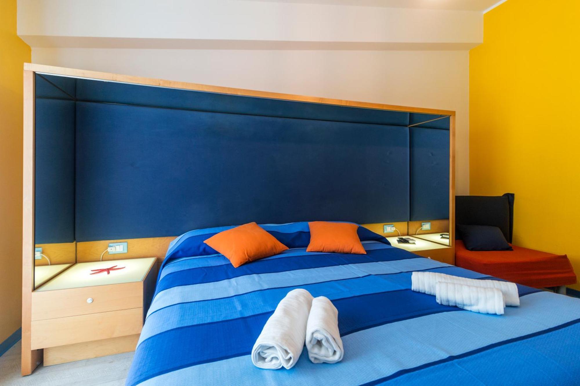 La Favorita Hotel Cala Gonone Bagian luar foto